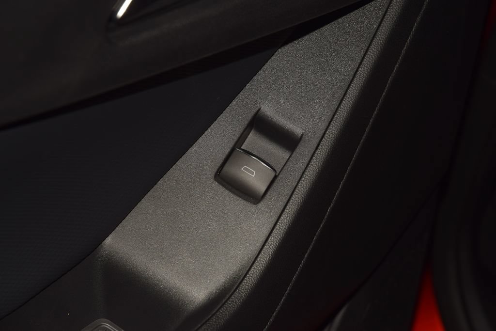 New 2027 Chevrolet Equinox RS w/ Safety and Technology Package FWD image 46