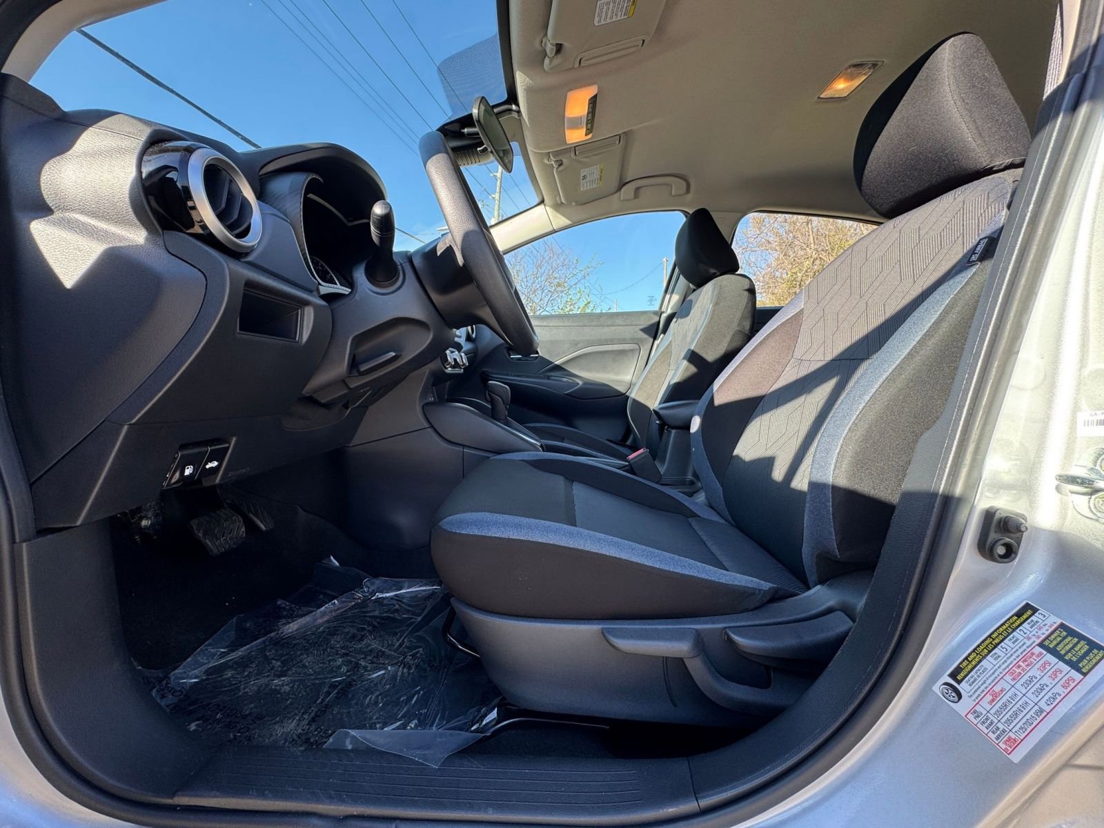 Used 2025 Nissan Versa SV image 23