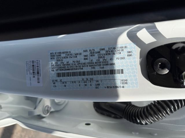 New 2025 Ford F250 Platinum image 32