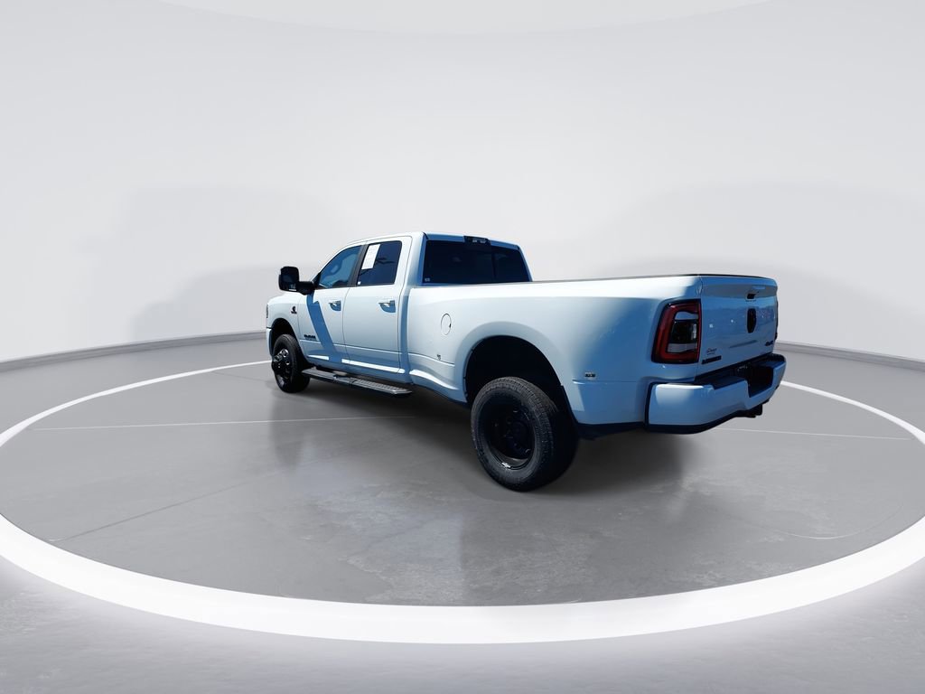 Used 2024 RAM 3500 Laramie w/ Night Edition AWD/4WD image 6