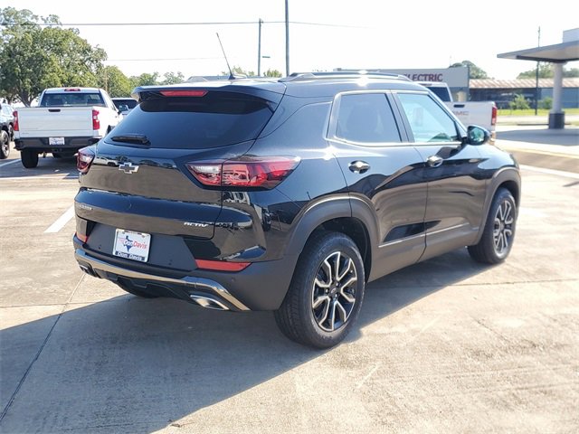New 2026 Chevrolet TrailBlazer ACTIV w/ Convenience Package image 3