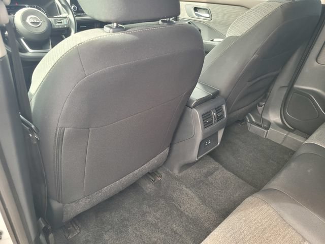 Certified 2023 Nissan Rogue SV FWD image 14