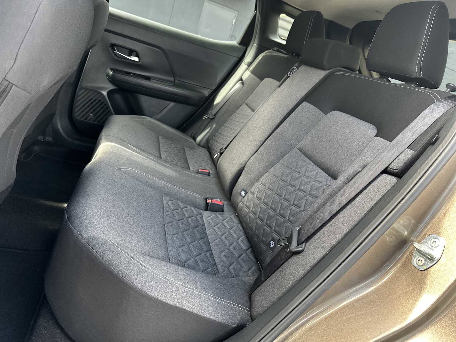 Used 2025 Nissan Kicks SV FWD image 21