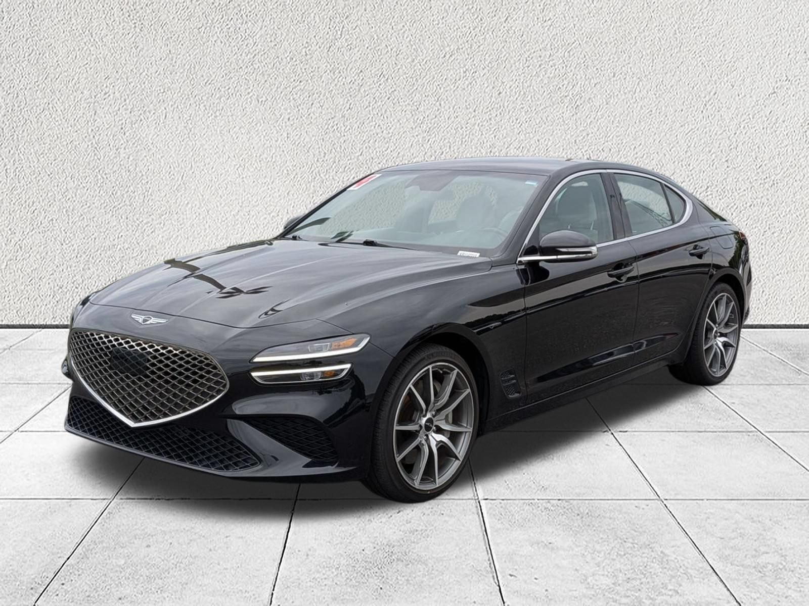 Used 2024 Genesis G70 2.5T RWD image 7