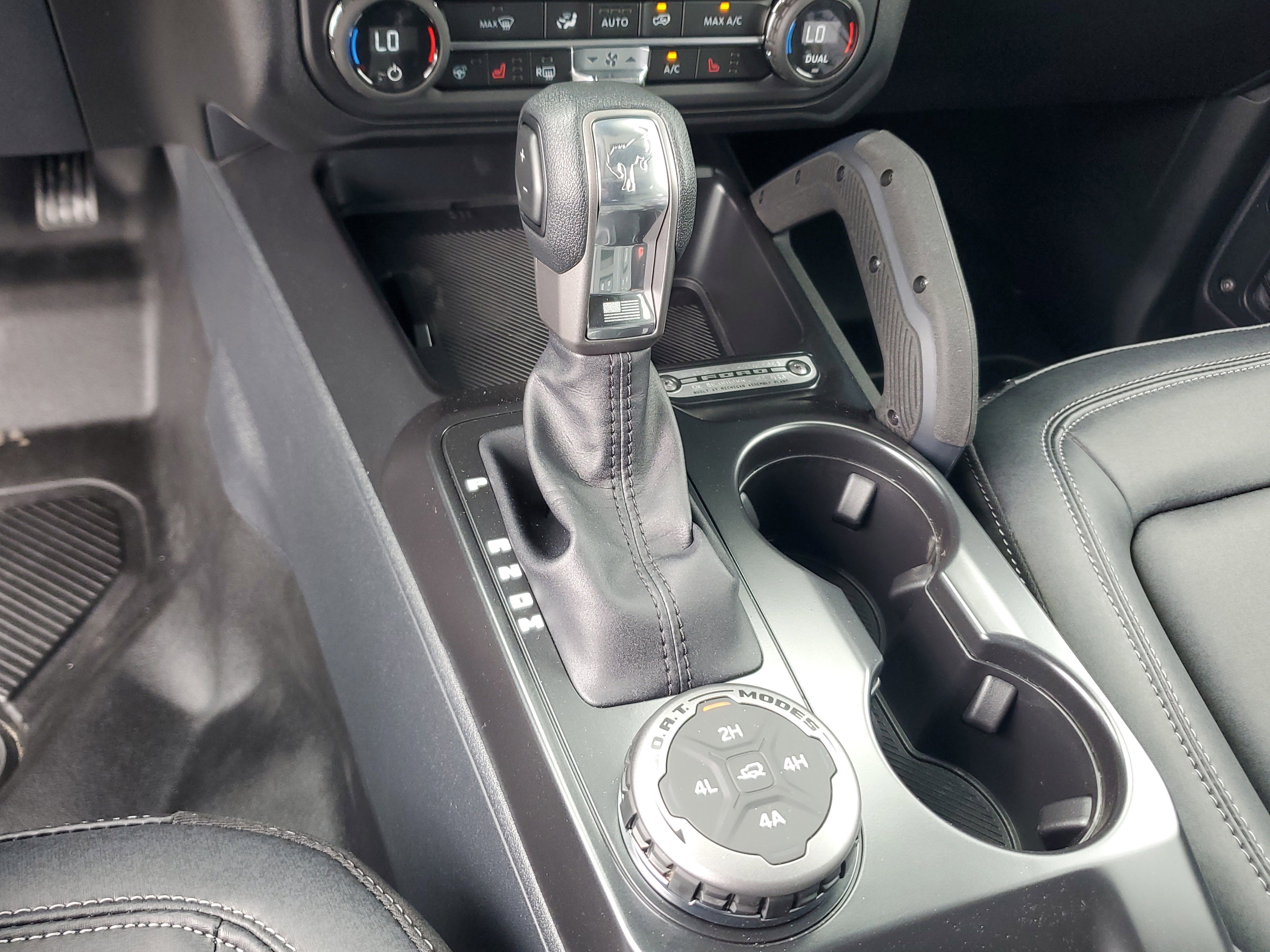 New 2026 Ford Bronco Badlands AWD/4WD image 17