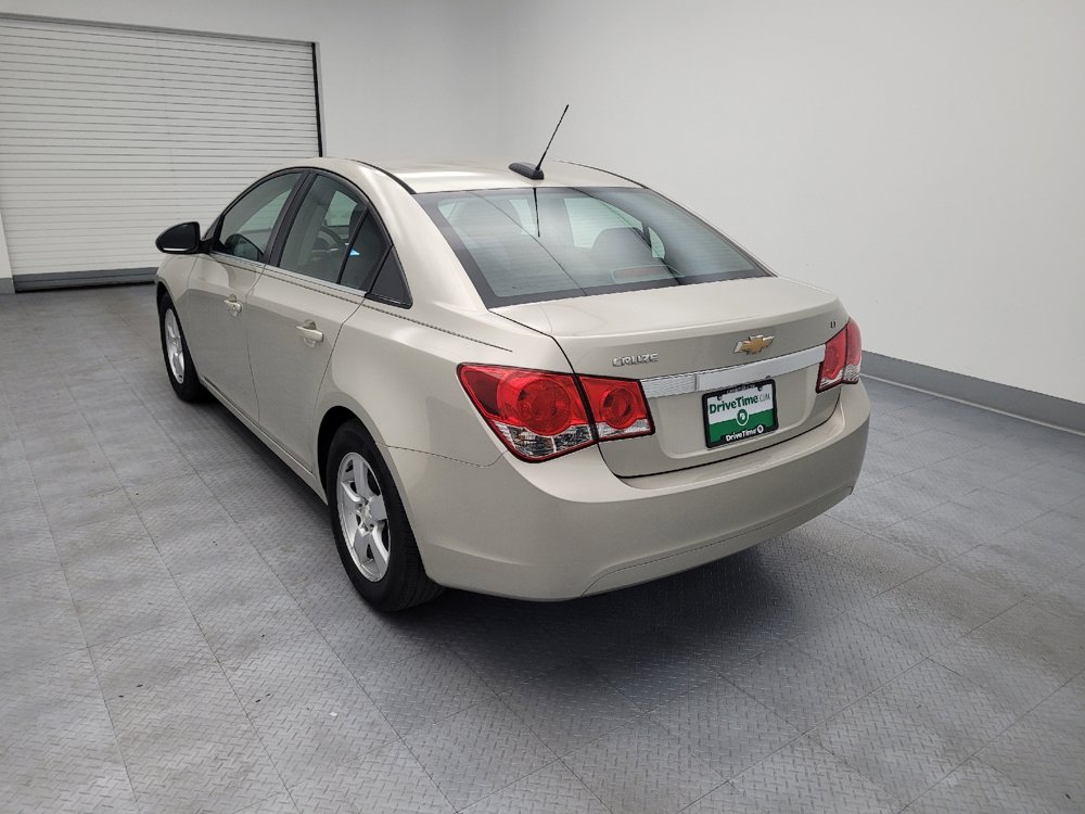 Used 2016 Chevrolet Cruze LT FWD image 5