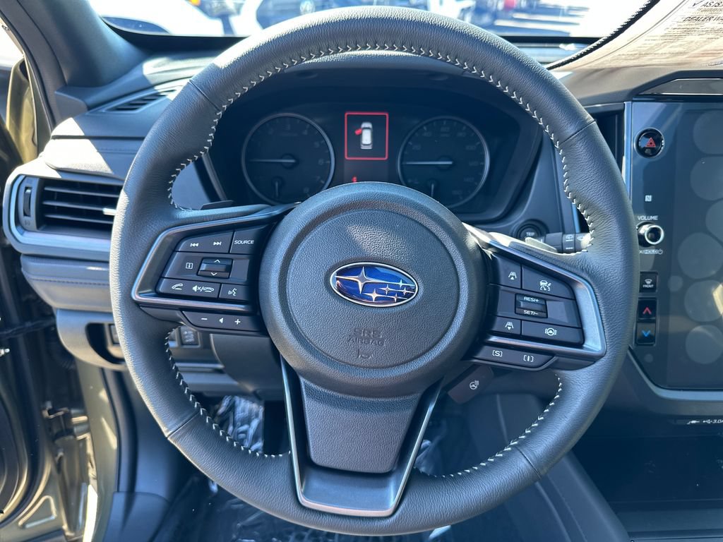 Used 2025 Subaru Forester Limited AWD/4WD image 18