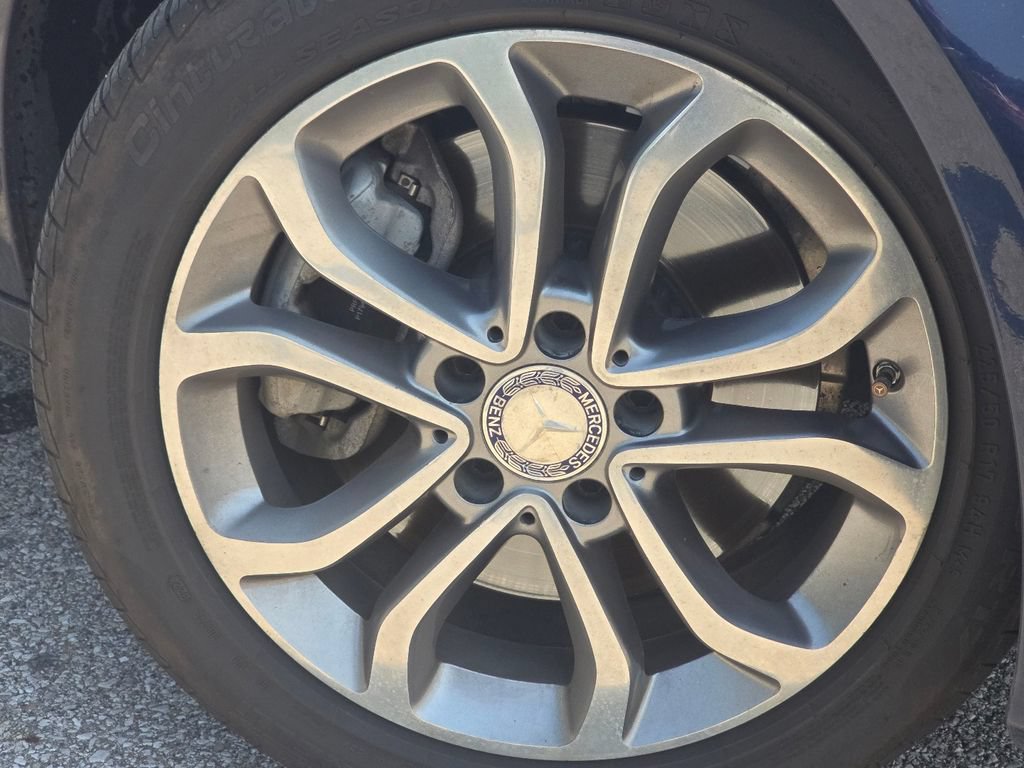 Used 2015 Mercedes-Benz C 300 4MATIC Sedan image 8