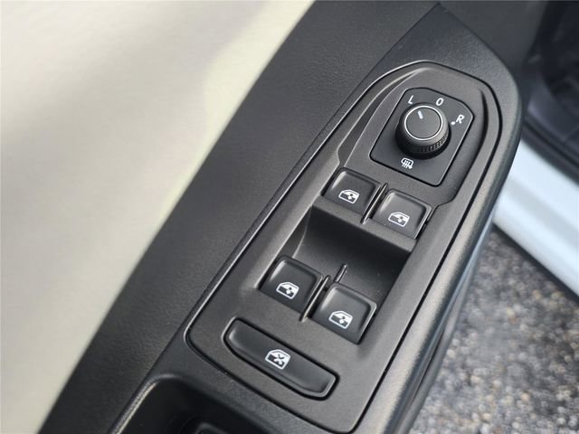 Used 2025 Volkswagen Taos S image 14