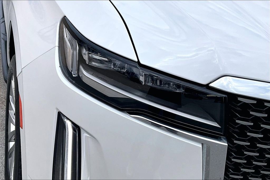 Used 2024 Cadillac Escalade ESV Premium Luxury image 30