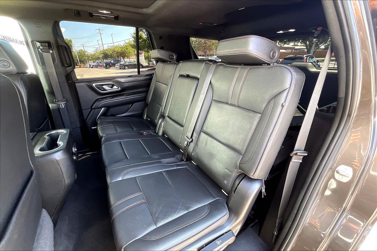 Used 2021 Chevrolet Tahoe RST AWD/4WD image 31