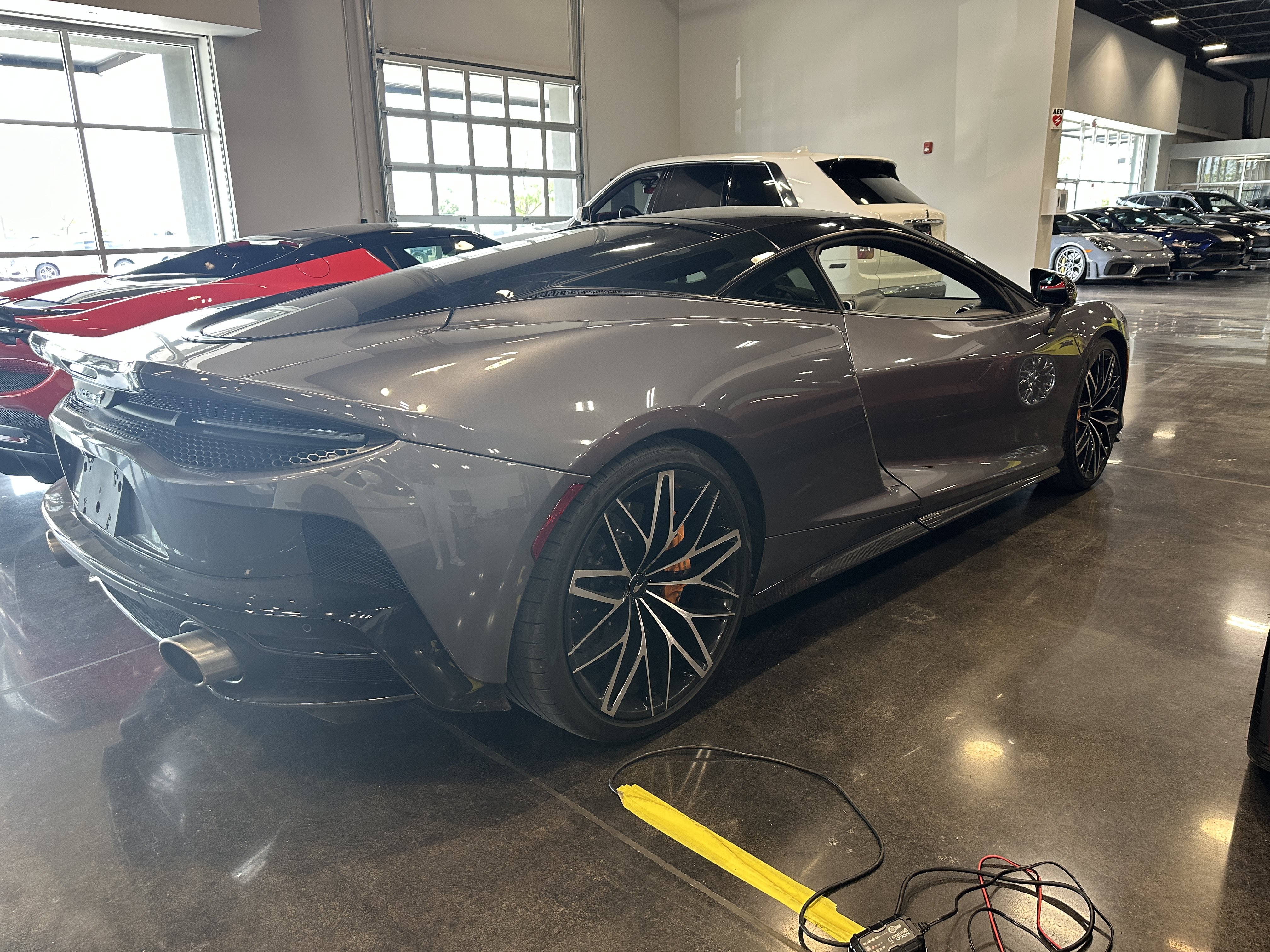 Used 2023 McLaren GT RWD image 11