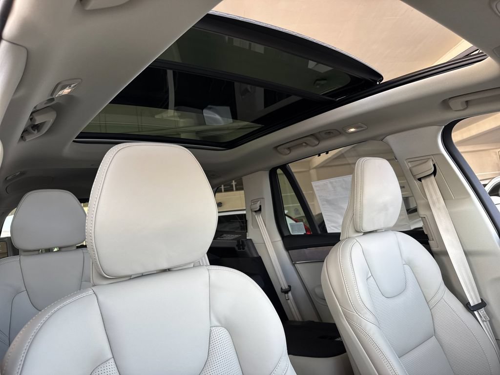 New 2026 Volvo XC90 T8 Ultra w/ Protection Package Premier AWD/4WD image 17