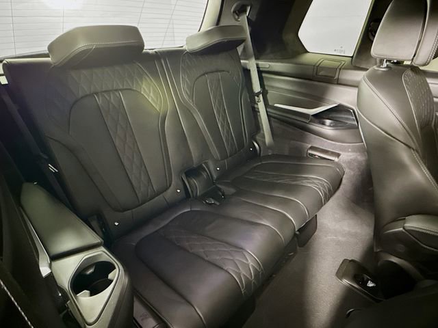Used 2024 BMW ALPINA XB7 image 29