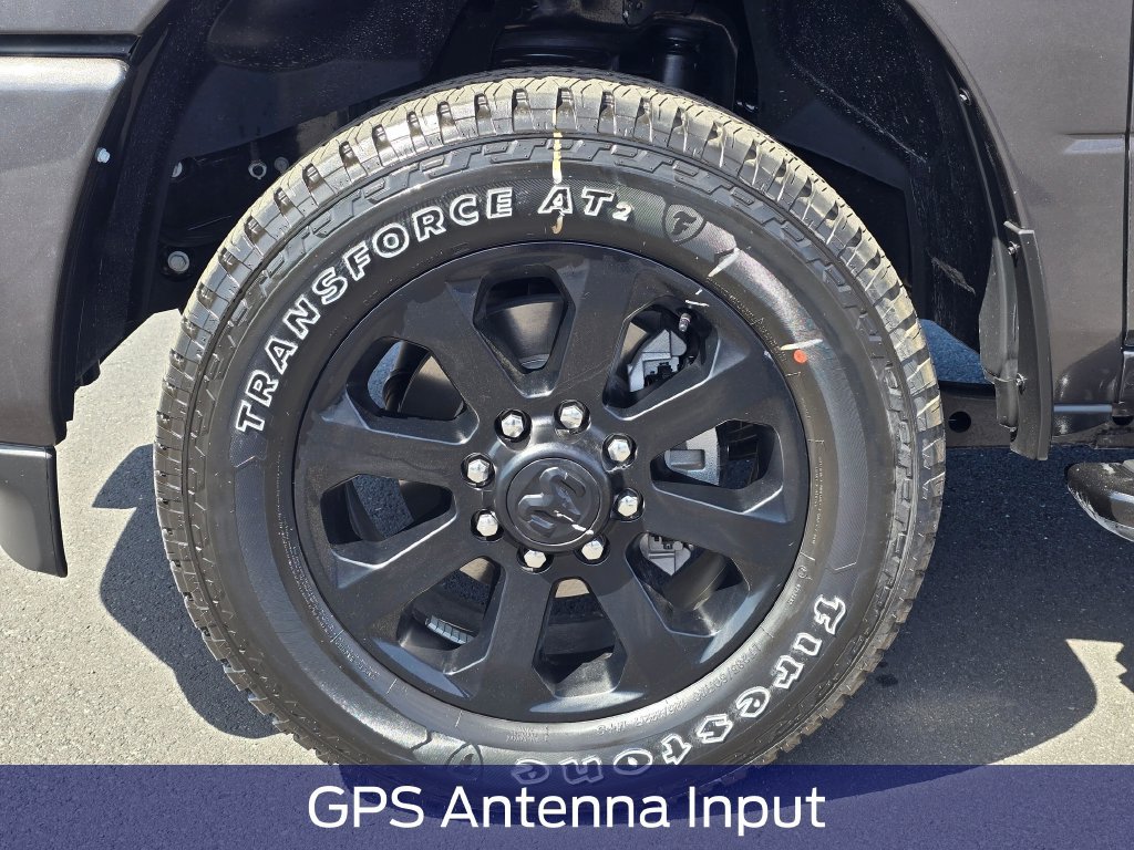 New 2026 RAM 2500 Laramie AWD/4WD image 9