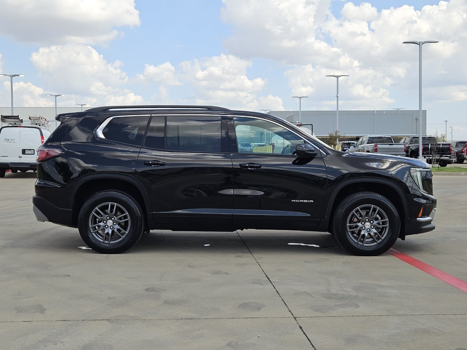 Used 2026 GMC Acadia Elevation FWD image 7