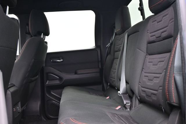 Used 2024 Nissan Frontier PRO-4X w/ Pro Convenience Package AWD/4WD image 10