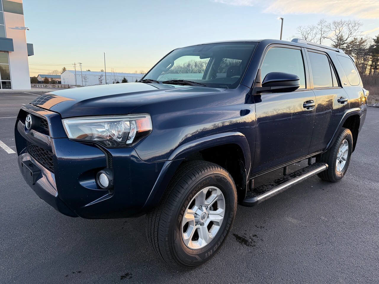 Used 2014 Toyota 4Runner SR5 image 2