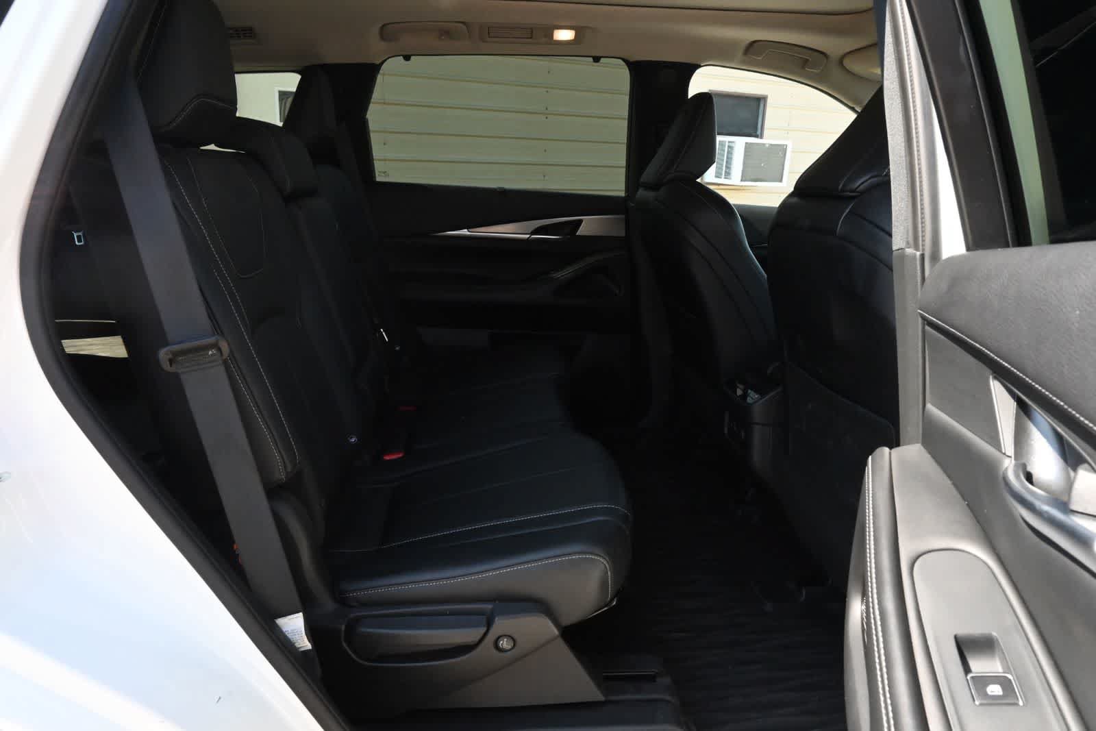 Certified 2023 INFINITI QX60 Luxe w/ Cargo Package AWD/4WD image 22