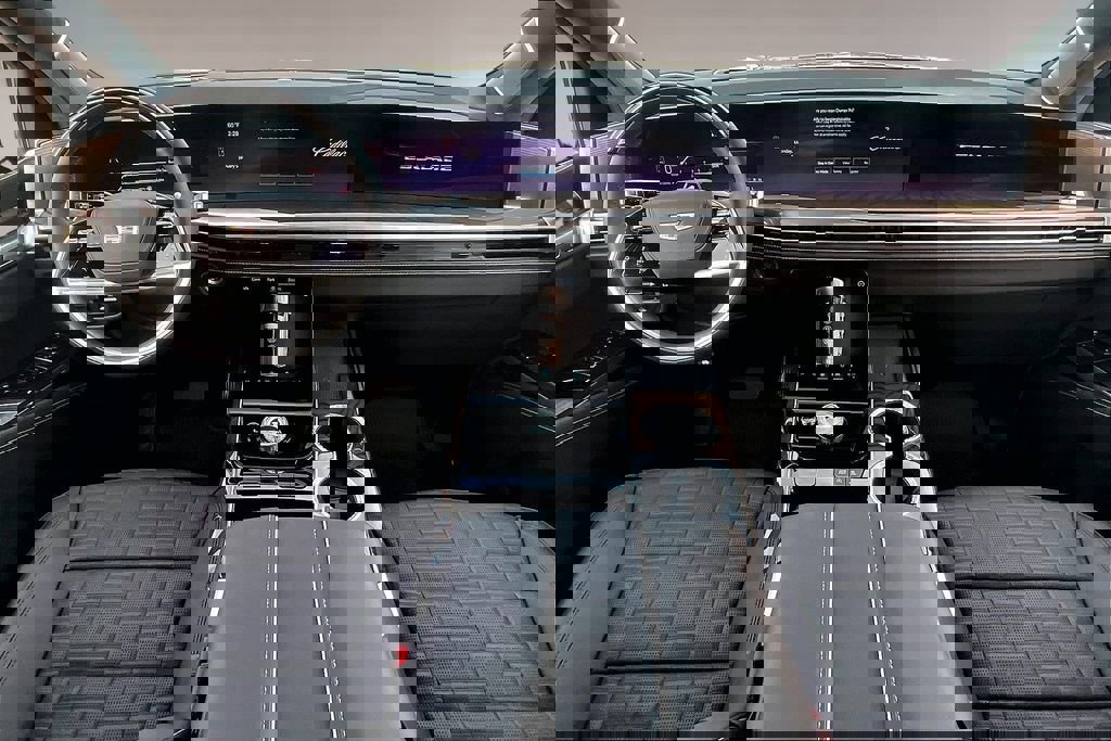 New 2026 Cadillac Escalade Platinum Sport image 5