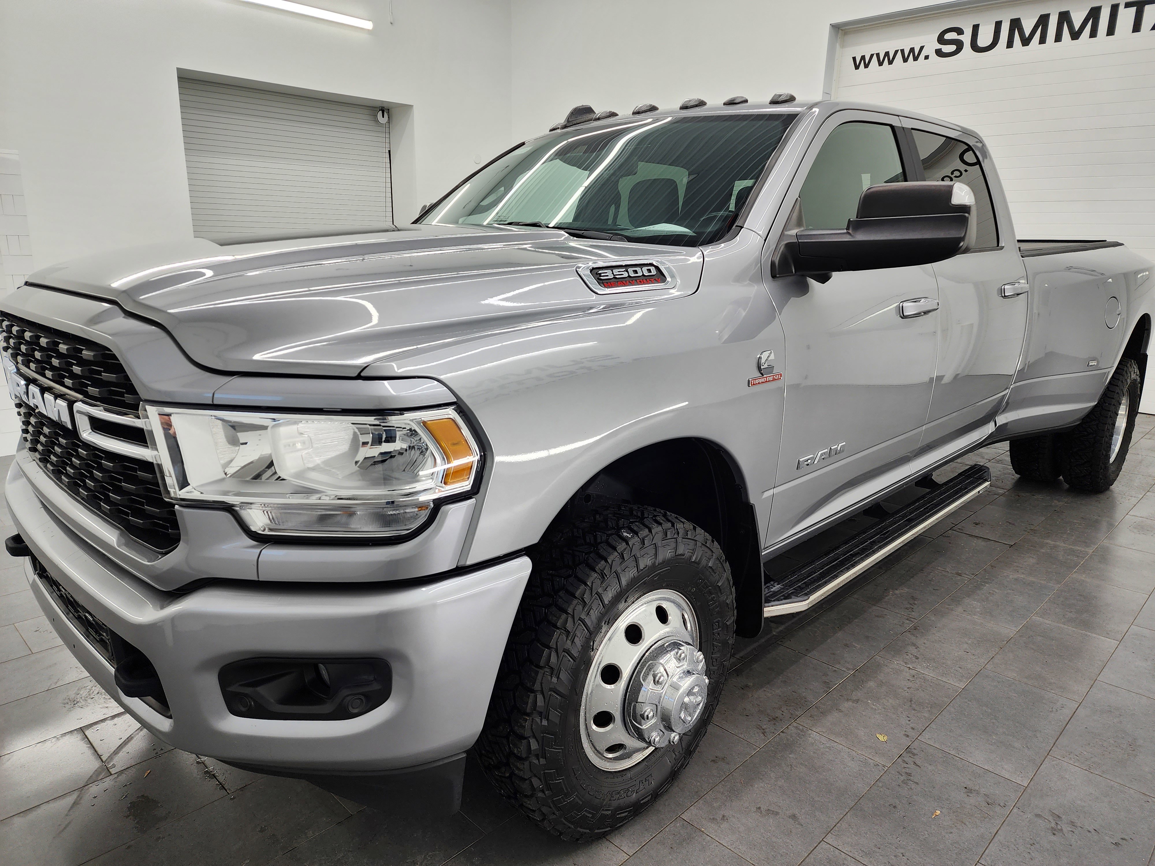 Used 2022 RAM 3500 Big Horn w/ Level B Equipment Group image 7