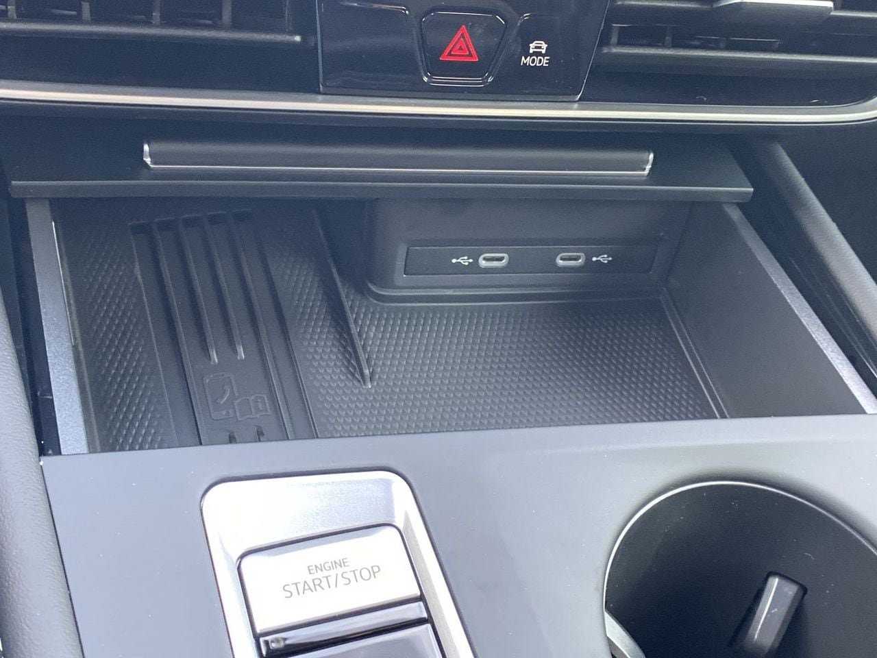 New 2026 Volkswagen Atlas Cross Sport SE FWD image 24