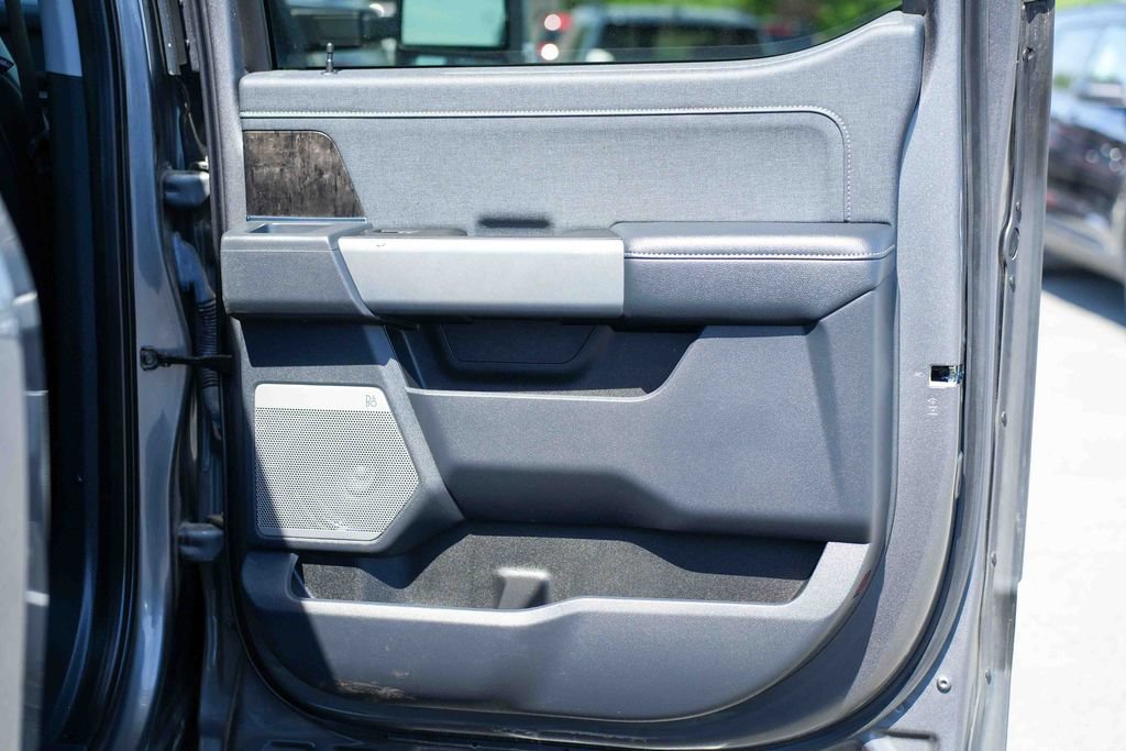 Used 2023 Ford F450 Lariat w/ FX4 Off-Road Package AWD/4WD image 17