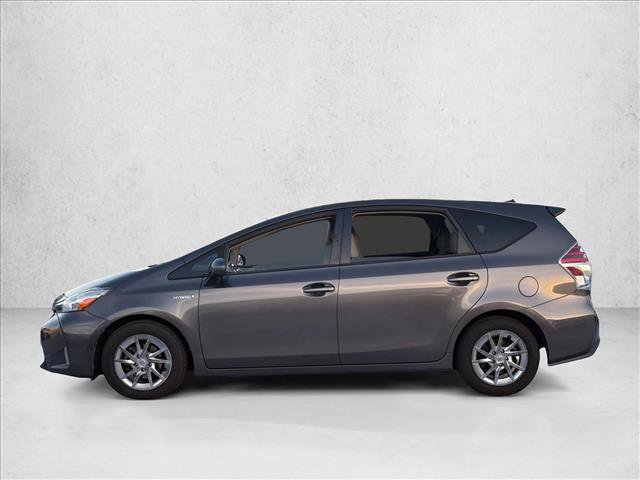 Used 2017 Toyota Prius V Four w/ Carpet Mat Package FWD image 8