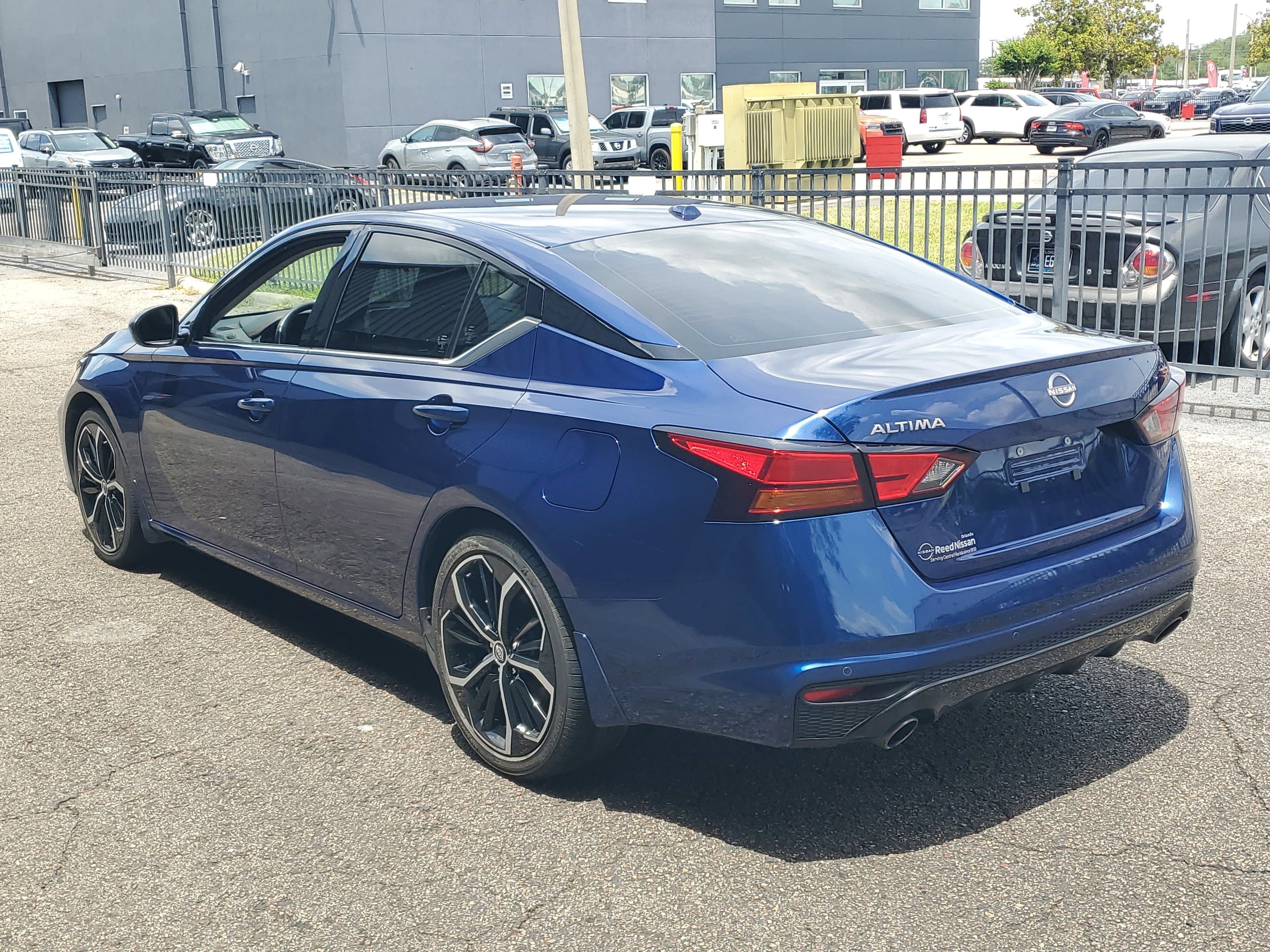 Certified 2024 Nissan Altima 2.5 SR FWD image 7
