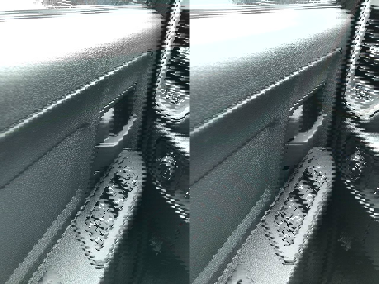 New 2026 RAM 3500 Tradesman w/ Chrome Appearance Group image 20