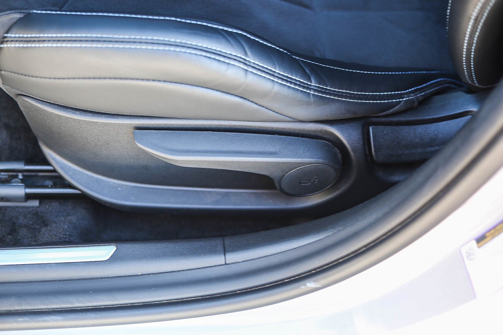 Used 2025 Hyundai Elantra N FWD image 21