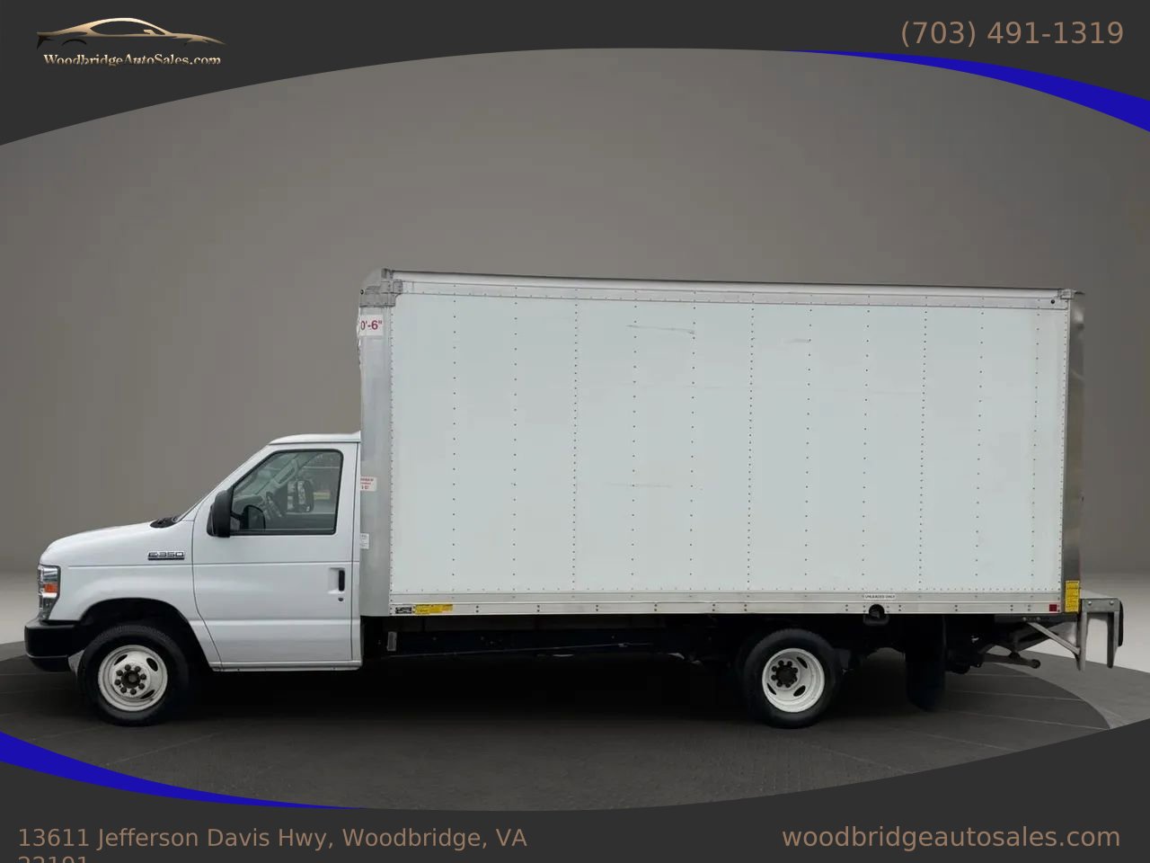 Used 2019 Ford E-350 and Econoline 350 Super Duty w/ Power Windows & Locks Group image 3