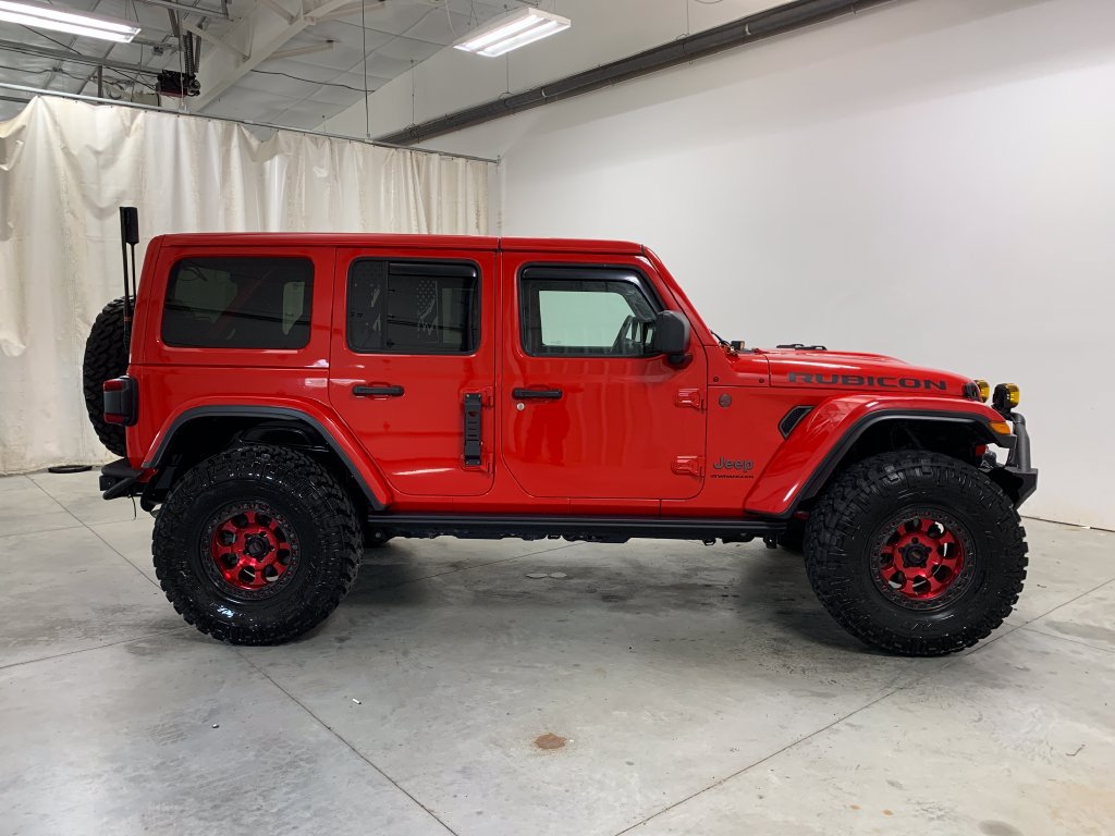 Used 2024 Jeep Wrangler Unlimited Rubicon AWD/4WD image 11