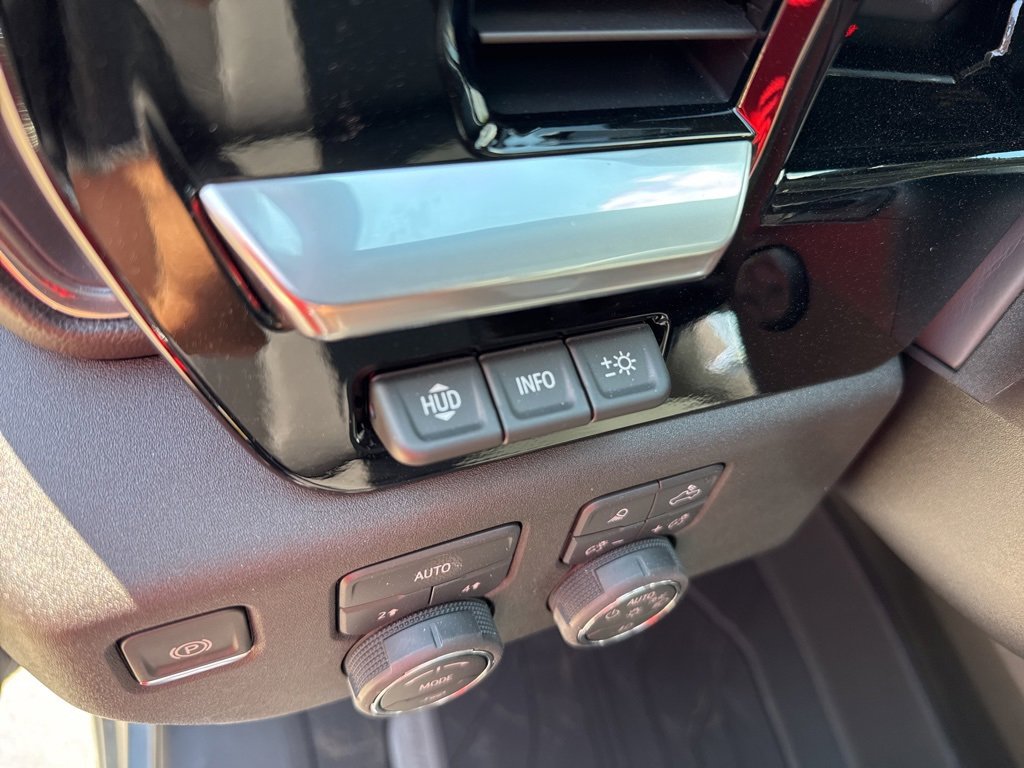 New 2026 Chevrolet Silverado 1500 LTZ w/ Technology Package image 36