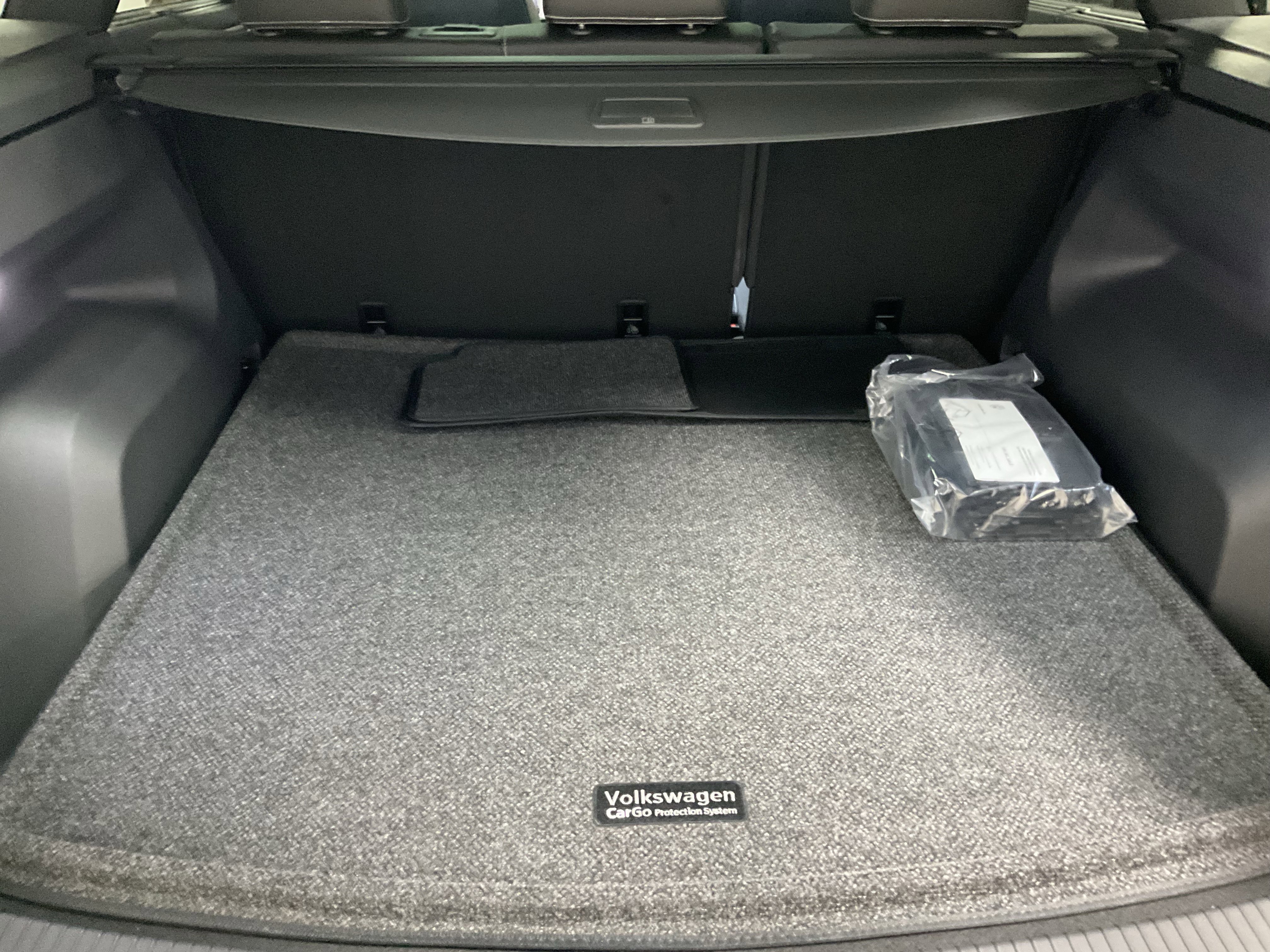 New 2026 Volkswagen Atlas Cross Sport SE AWD/4WD image 17