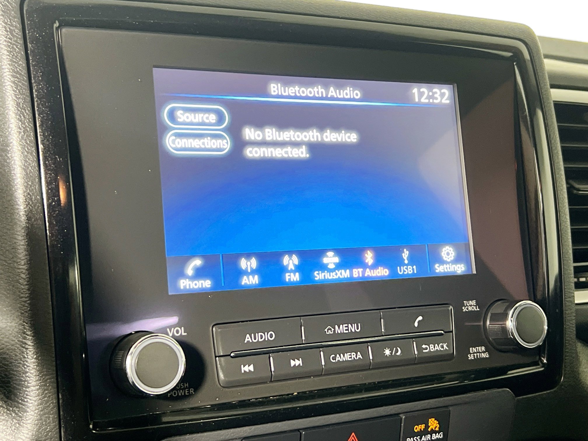 Used 2023 Nissan Frontier SV w/ Technology Package image 27