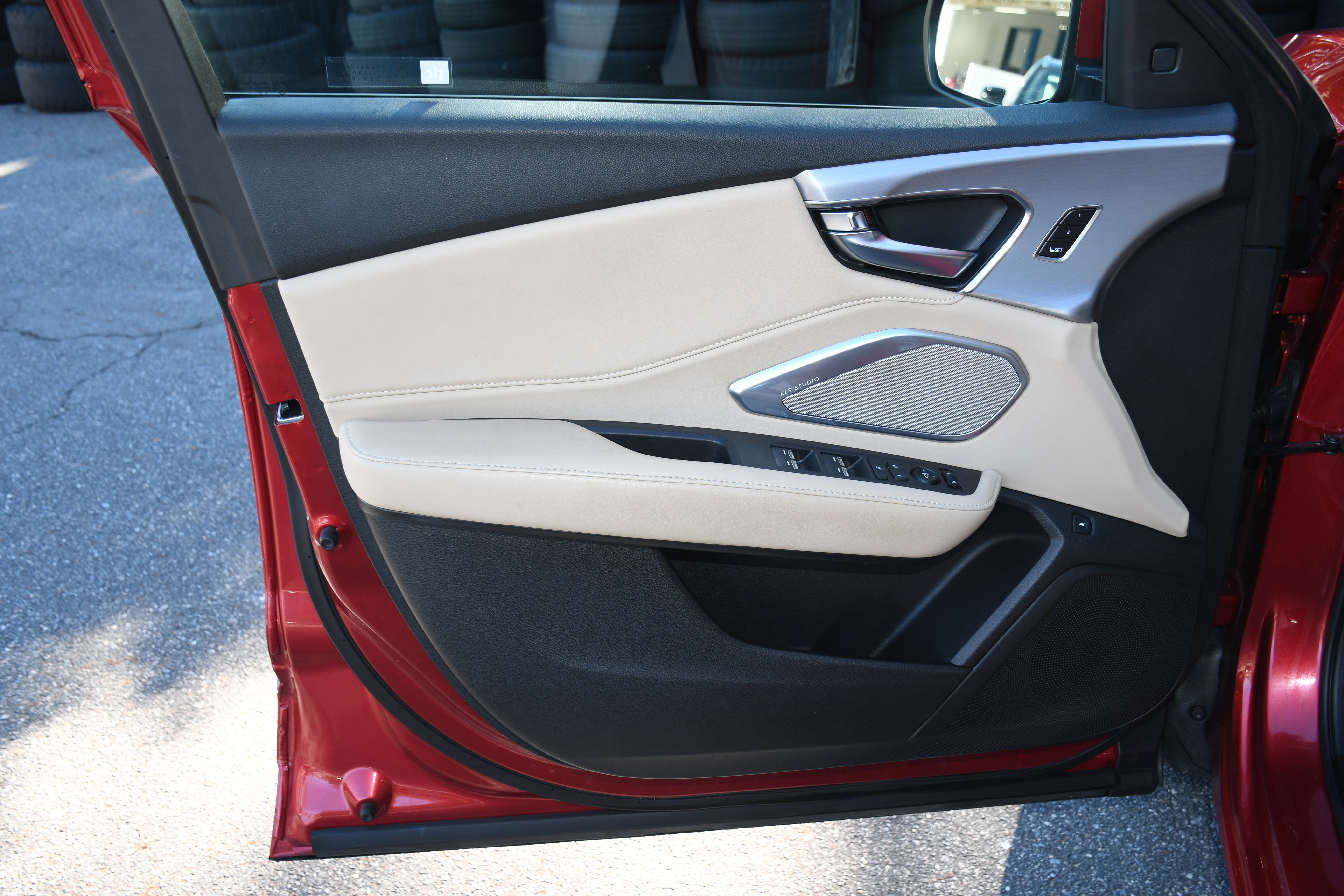 Used 2019 Acura RDX FWD w/ Technology Package image 10