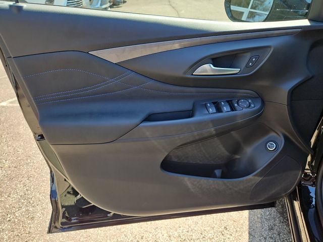 New 2026 Buick Envista Sport Touring w/ Convenience I Package FWD image 18