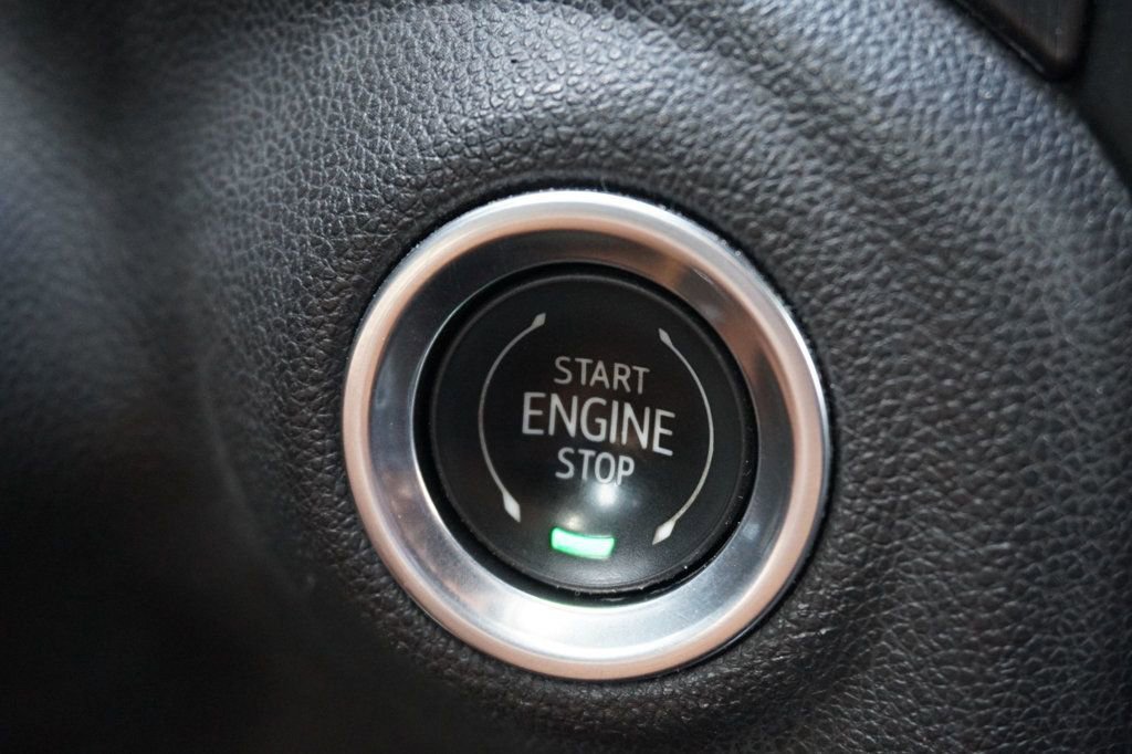 Used 2020 GMC Sierra 1500 AT4 w/ AT4 Premium Package AWD/4WD image 21