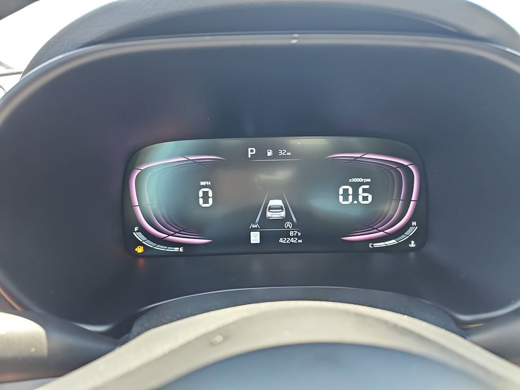 Used 2024 Kia Soul LX FWD image 19