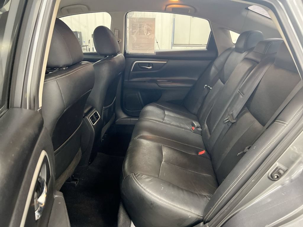 Used 2018 Nissan Altima 2.5 SL FWD image 22