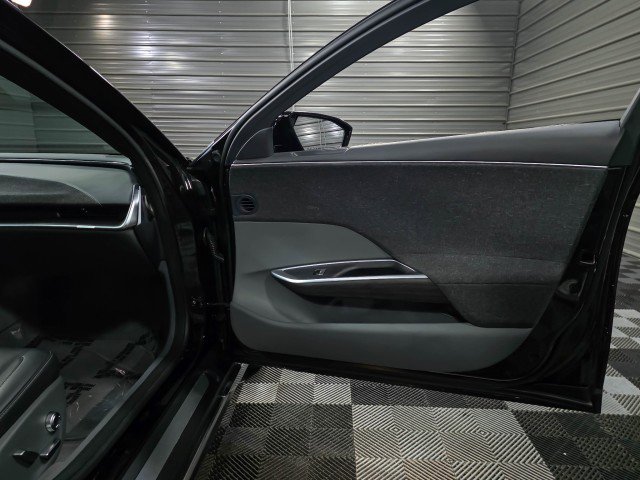 Used 2023 Lucid Air Pure image 33