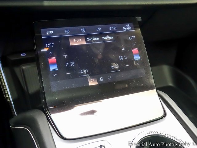 New 2026 Cadillac Vistiq Sport image 18