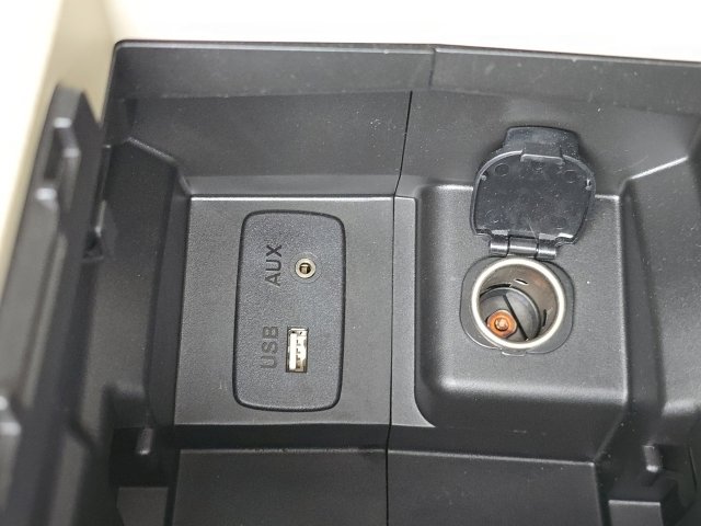 Used 2016 Subaru Impreza 2.0i AWD/4WD image 5
