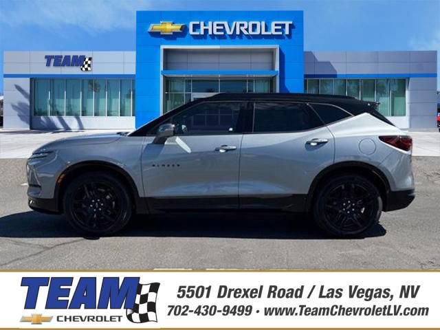 Certified 2025 Chevrolet Blazer RS w/ Driver Confidence II Package AWD/4WD image 1