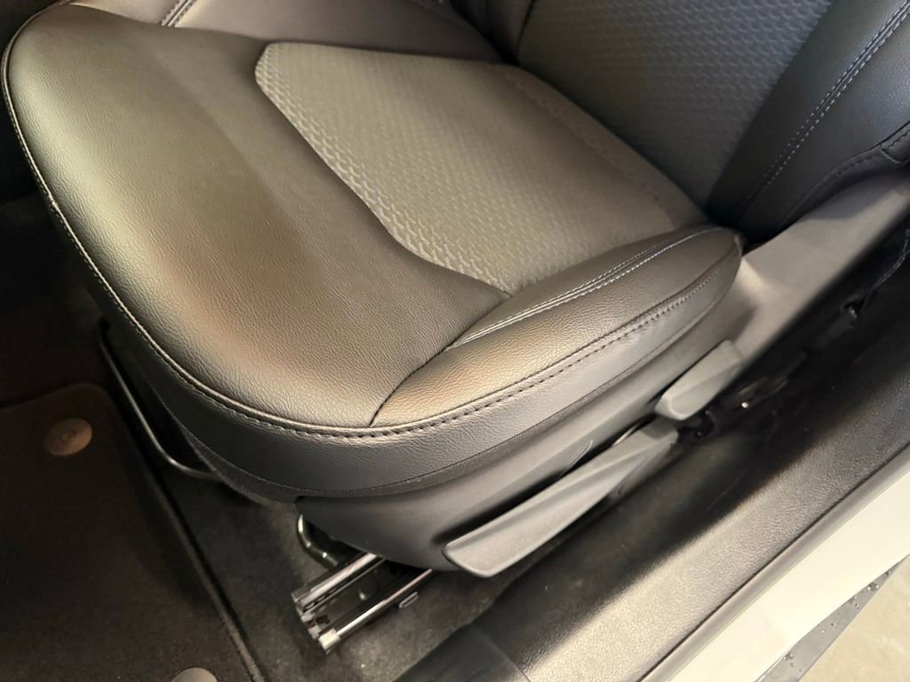 New 2026 Jeep Compass Latitude image 26