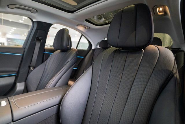 New 2026 Mercedes-Benz E 450 4MATIC Sedan image 5