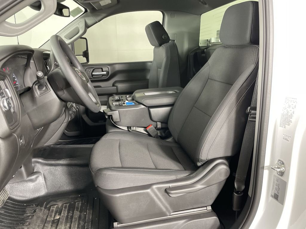 New 2025 GMC Sierra 2500 Pro w/ Convenience Package image 18