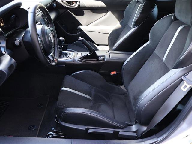 Used 2024 Toyota GR86 Premium RWD image 20
