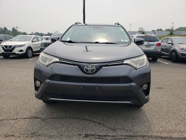 Used 2018 Toyota RAV4 XLE w/ Plus Extra Value Package AWD/4WD image 9